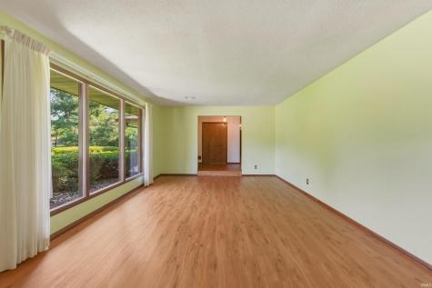 4507 W Peachtree Lane Muncie IN 47304