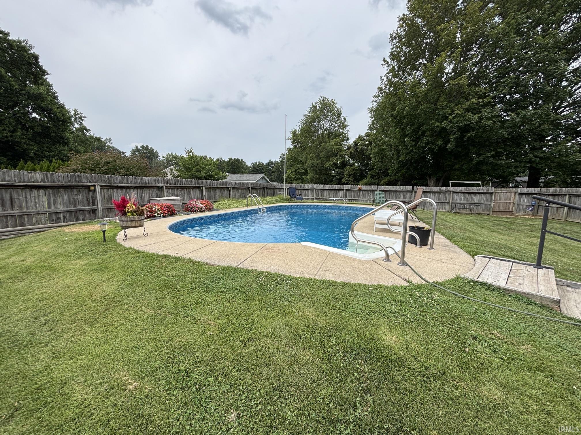 28903 Kehres Street Elkhart IN 46514