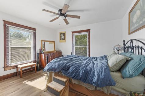 1007 E Main Street Muncie IN 47305