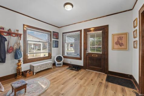 1007 E Main Street Muncie IN 47305