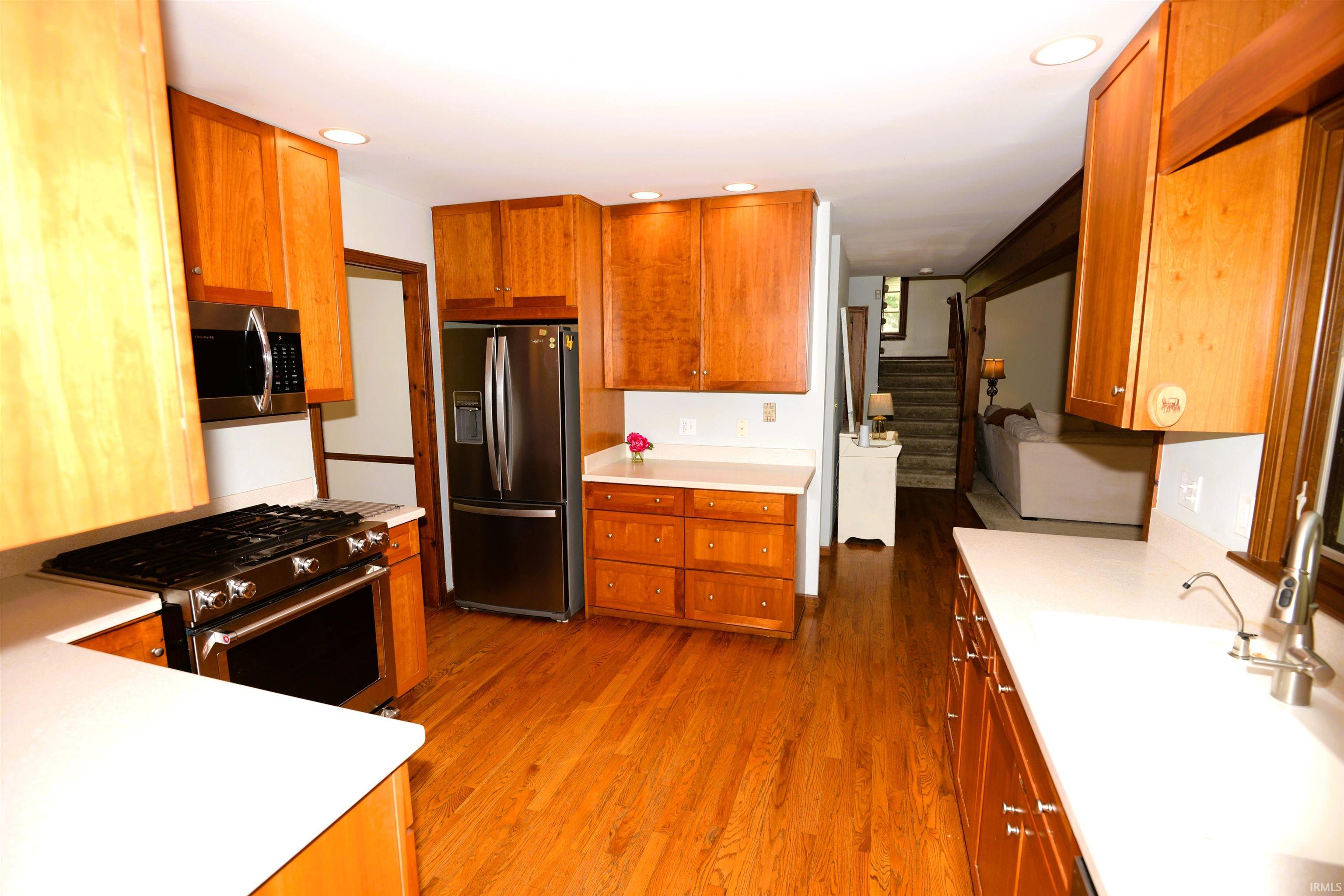 50588 Linden Grove Lane Granger IN 46530