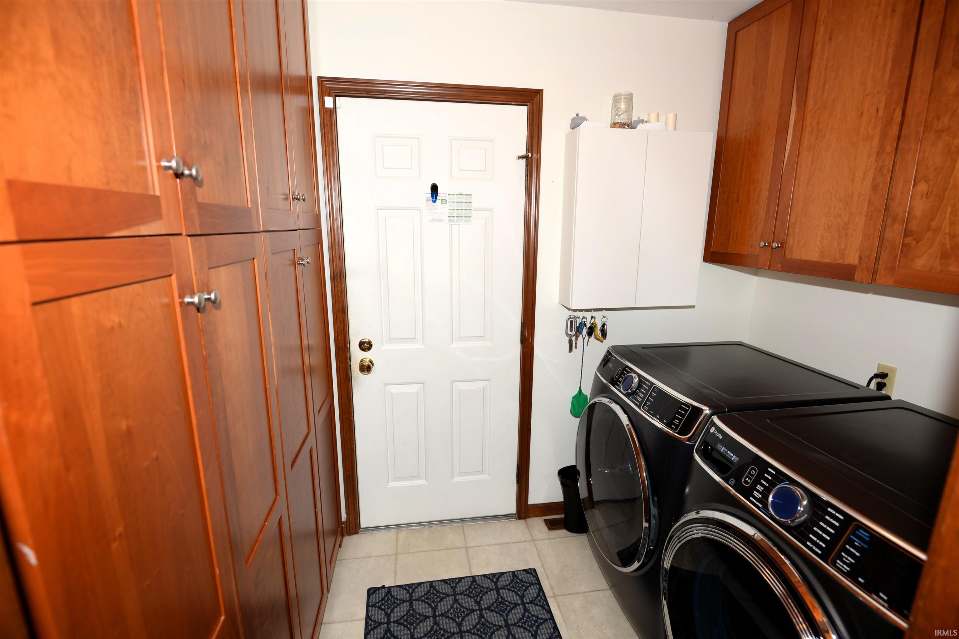 50588 Linden Grove Lane Granger IN 46530