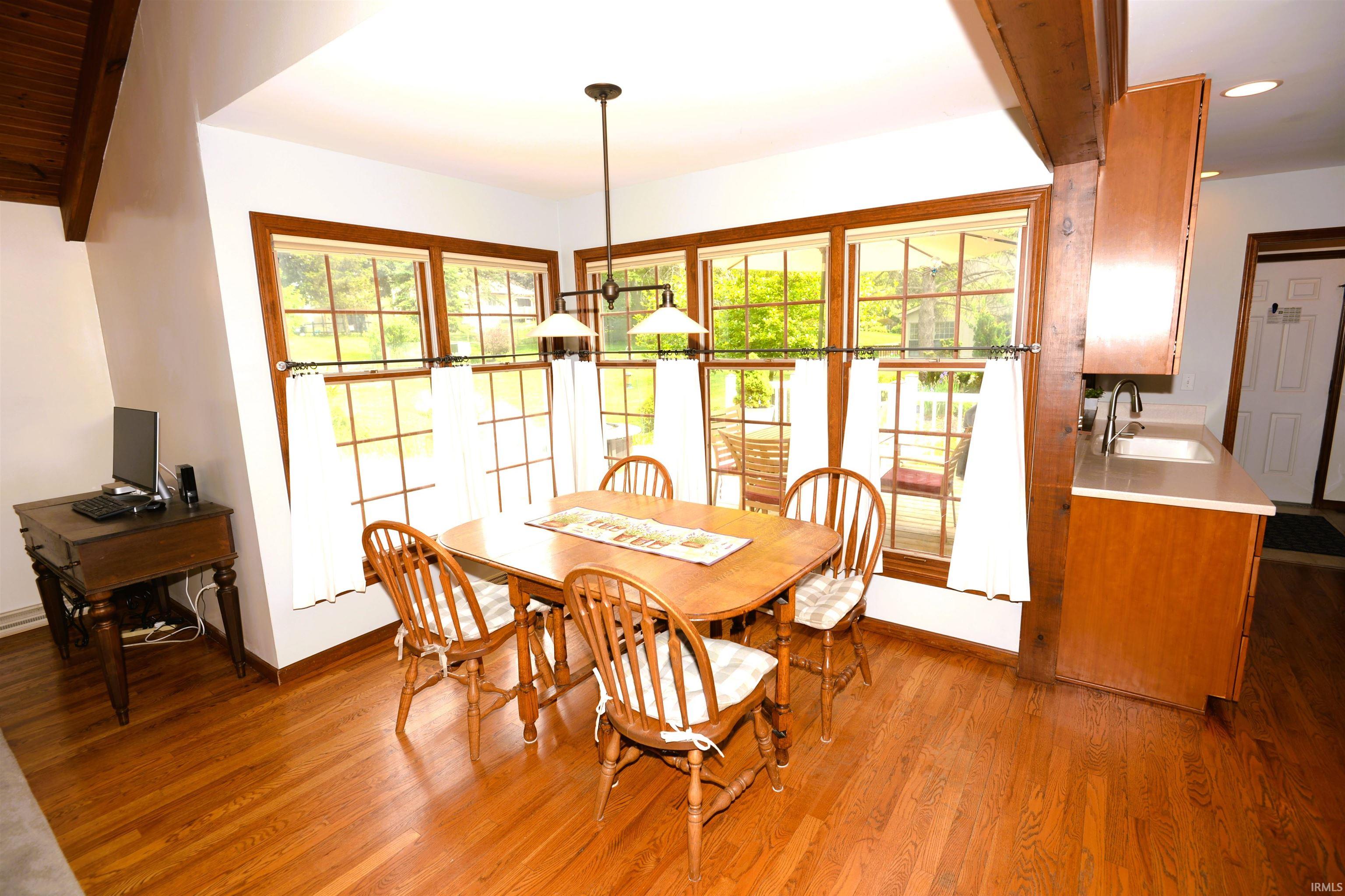 50588 Linden Grove Lane Granger IN 46530