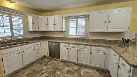 1214 S Harlan Avenue Evansville IN 47714