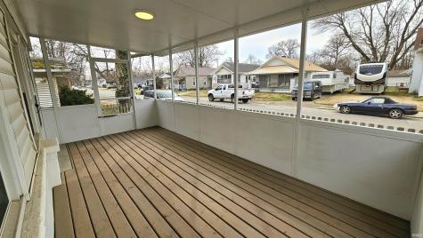 1214 S Harlan Avenue Evansville IN 47714