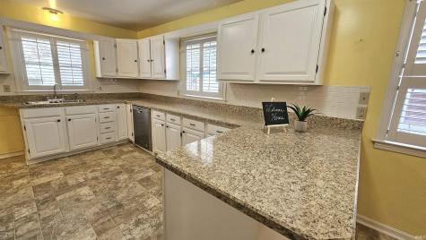 1214 S Harlan Avenue Evansville IN 47714