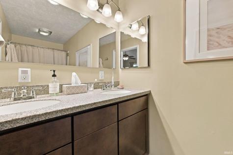 1611 Lionheart Lane West Lafayette IN 47906