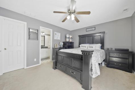 3805 Pine Needle Point Evansville IN 47715