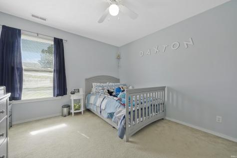 3805 Pine Needle Point Evansville IN 47715