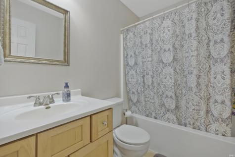 3805 Pine Needle Point Evansville IN 47715