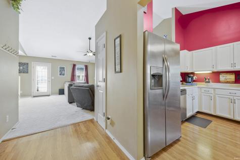 3805 Pine Needle Point Evansville IN 47715