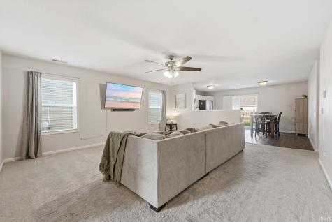 12311 Hummingbird Cove Fort Wayne IN 46845
