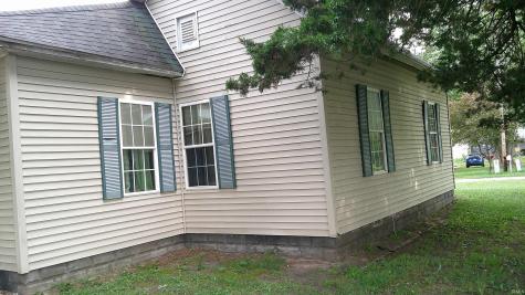 2880 18b Road Tippecanoe IN 46570