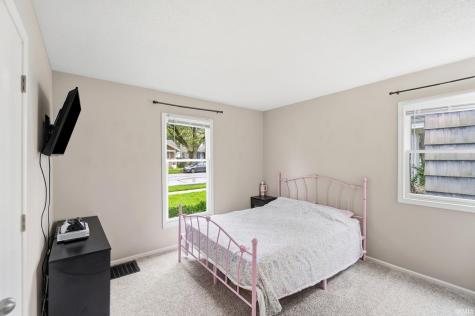 4618 S Calhoun Street Fort Wayne IN 46807