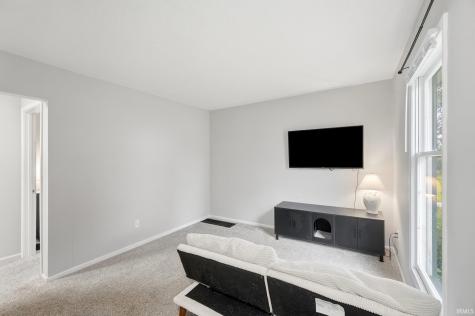 4618 S Calhoun Street Fort Wayne IN 46807