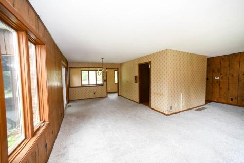 11080 N Pine Bluff Road Bicknell IN 47512