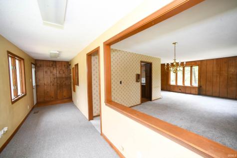 11080 N Pine Bluff Road Bicknell IN 47512