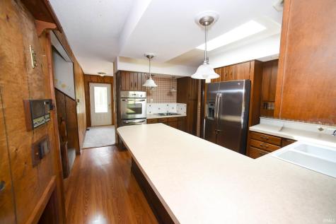 11080 N Pine Bluff Road Bicknell IN 47512