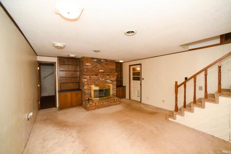 11080 N Pine Bluff Road Bicknell IN 47512