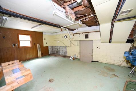 11080 N Pine Bluff Road Bicknell IN 47512