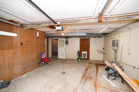 11080 N Pine Bluff Road Bicknell IN 47512