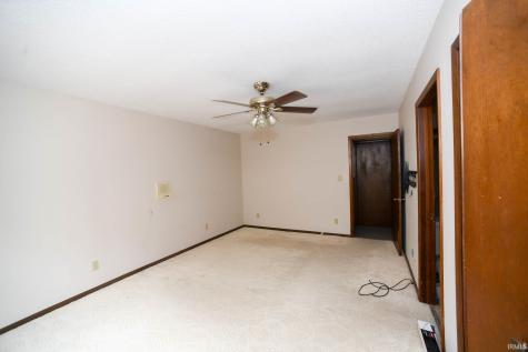 11080 N Pine Bluff Road Bicknell IN 47512