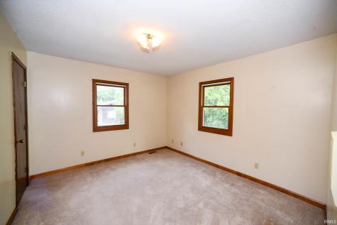 11080 N Pine Bluff Road Bicknell IN 47512