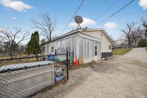 4130 W Stoutes Creek Road Bloomington IN 47404