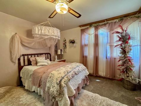 1202 N Sheridan Road Marion IN 46952