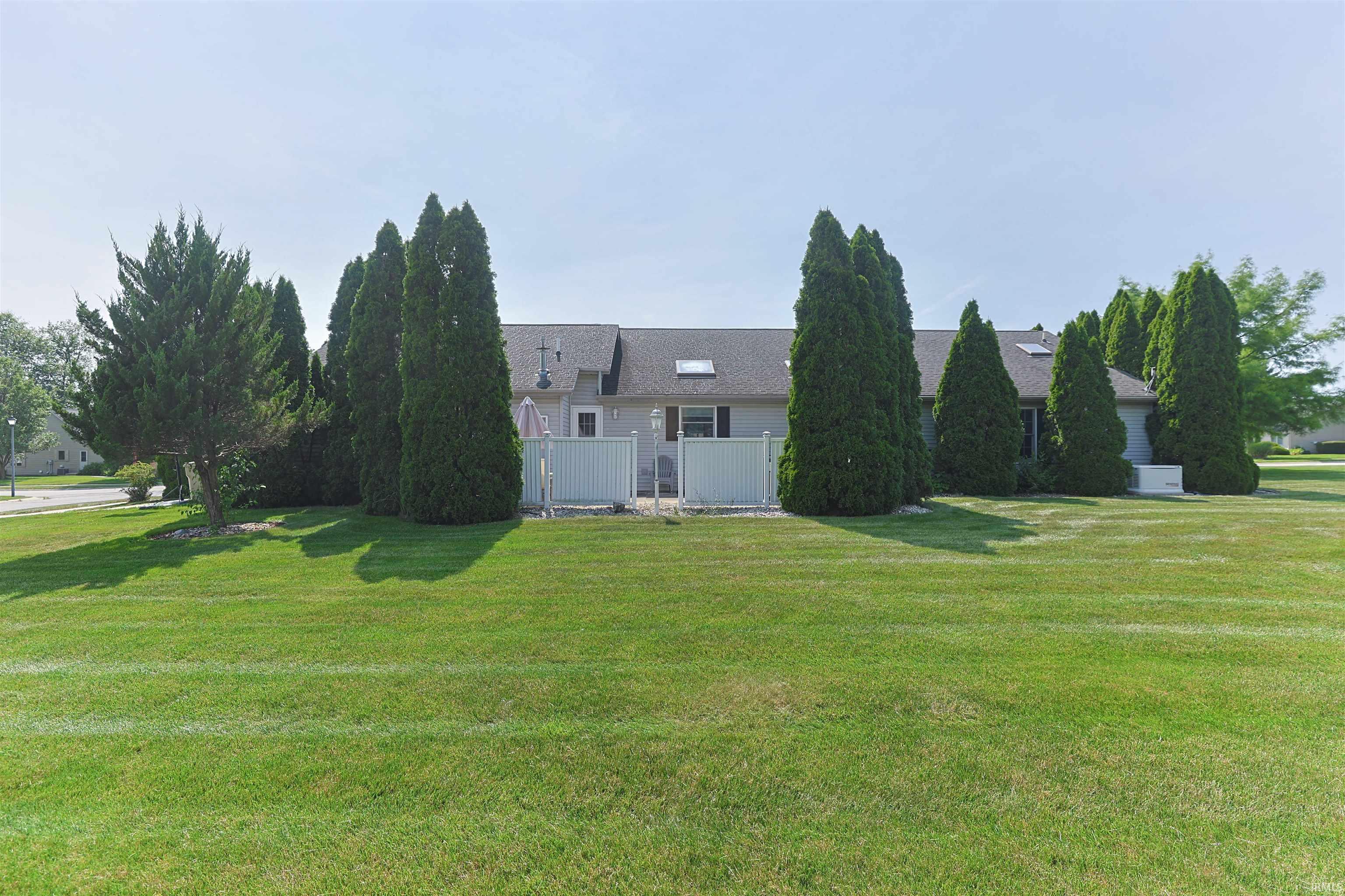 6442 Deerfield Trail South Bend IN 46614