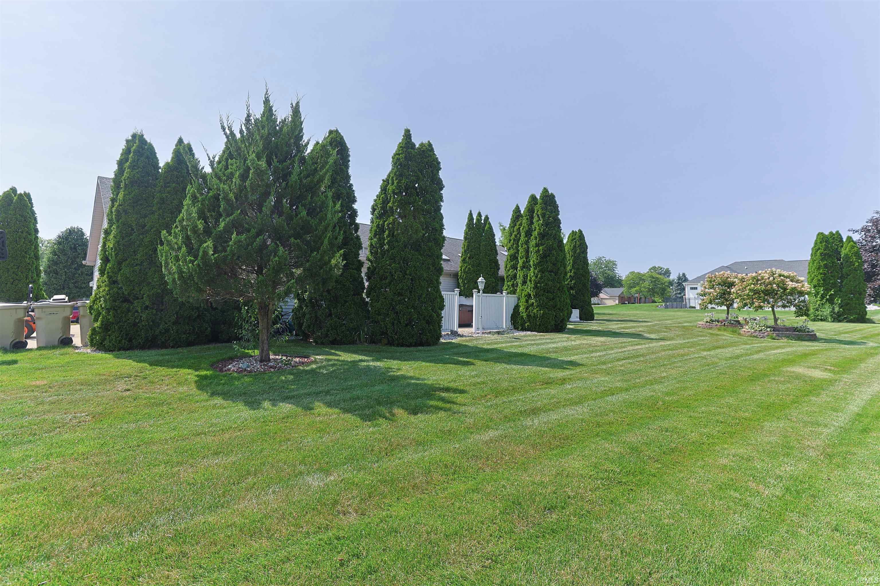 6442 Deerfield Trail South Bend IN 46614