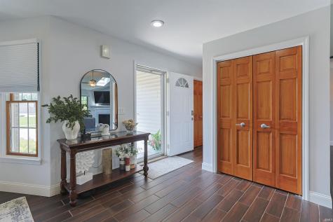 6442 Deerfield Trail South Bend IN 46614