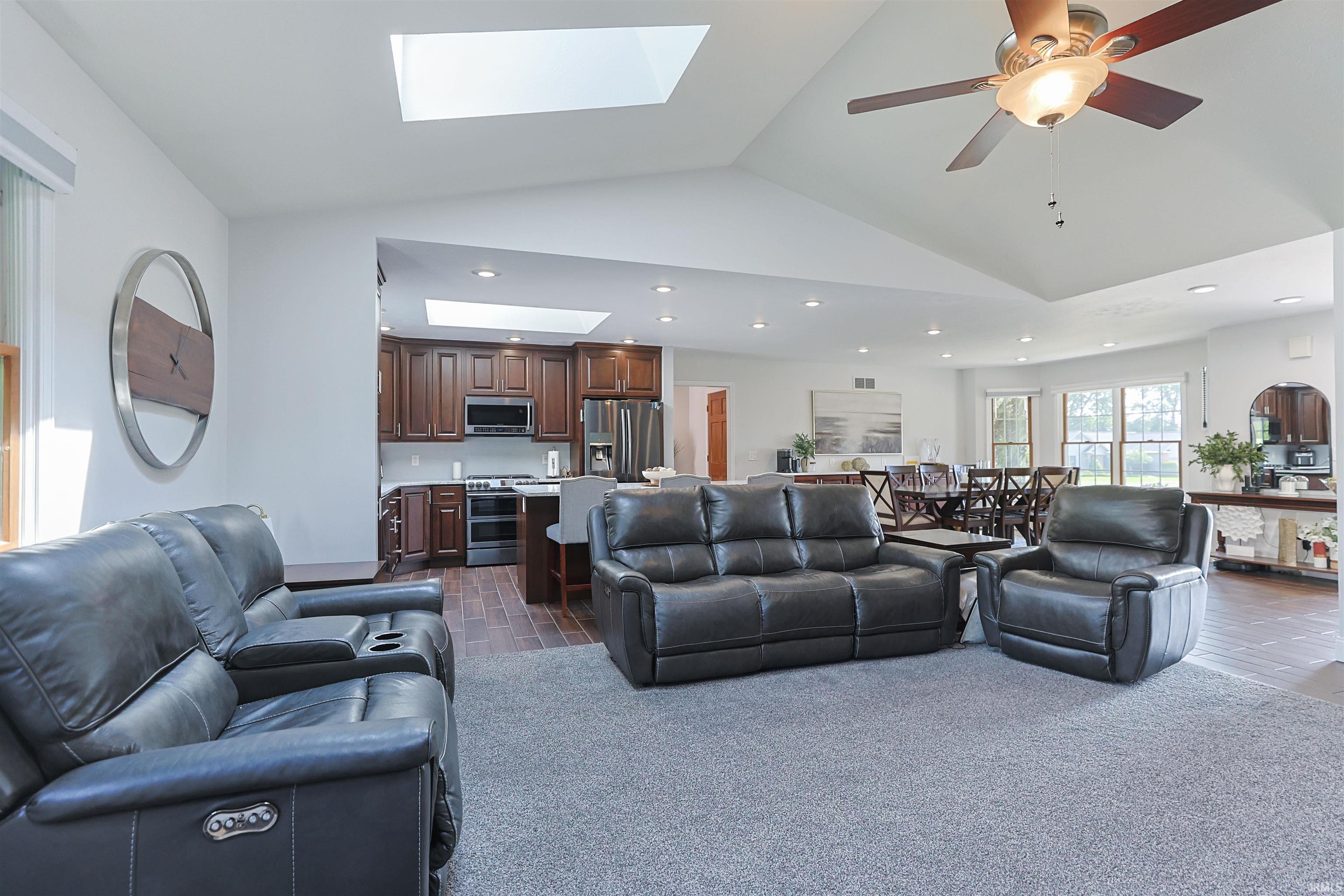 6442 Deerfield Trail South Bend IN 46614
