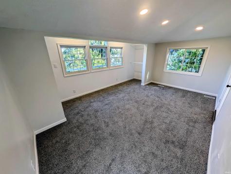 9142 E Koher Road Syracuse IN 46567