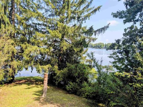 9142 E Koher Road Syracuse IN 46567