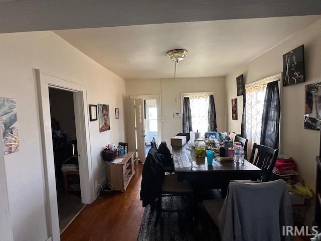 1714 S Twyckenham Drive South Bend IN 46613
