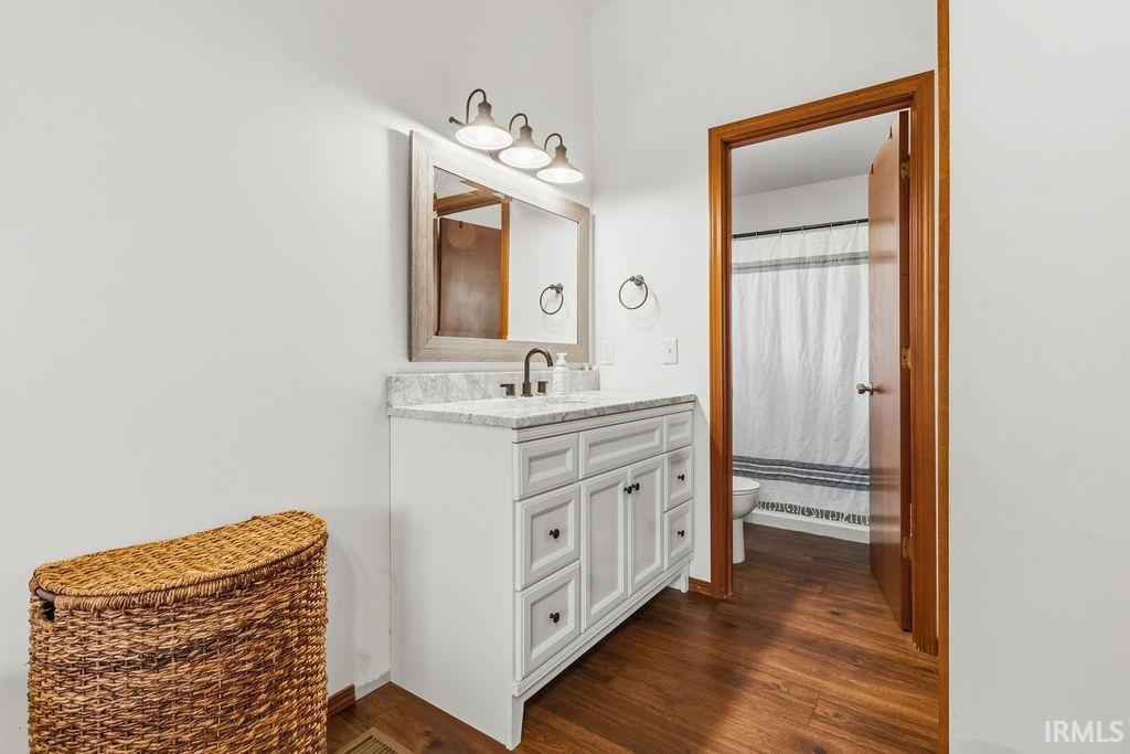 202 Sandpoint Drive Warsaw IN 46582