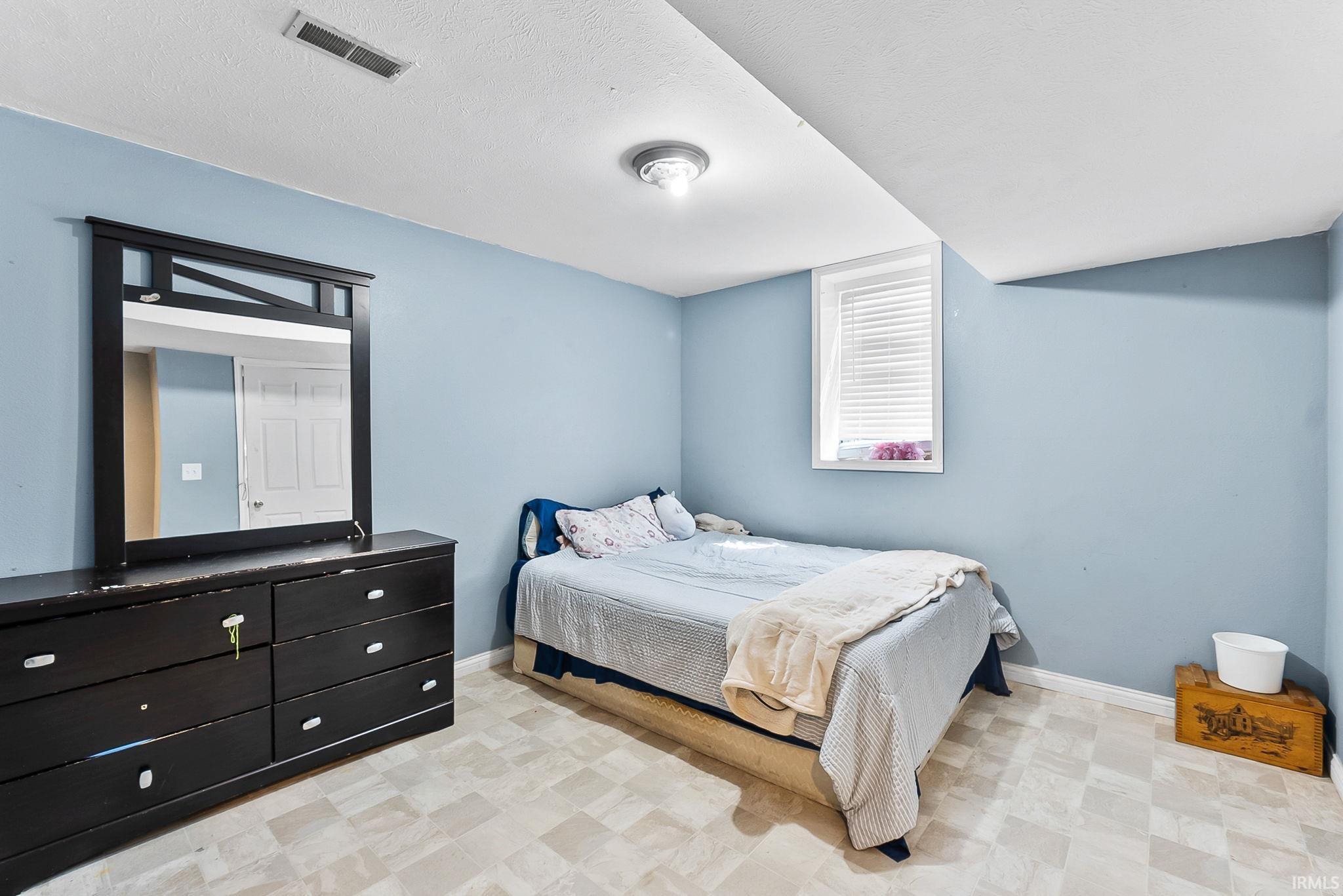 58703 Sun Valley Boulevard Goshen IN 46528