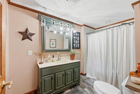10670 S 100 W Road Silver Lake IN 46982