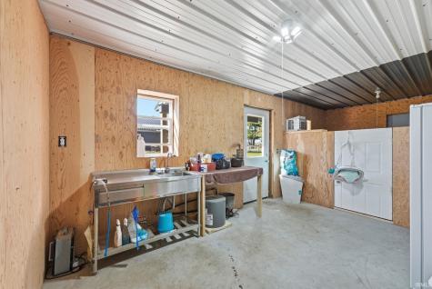 10670 S 100 W Road Silver Lake IN 46982