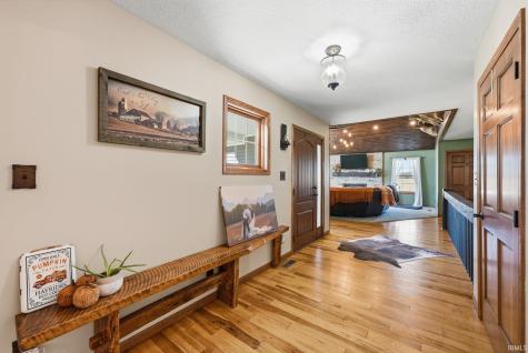 10670 S 100 W Road Silver Lake IN 46982