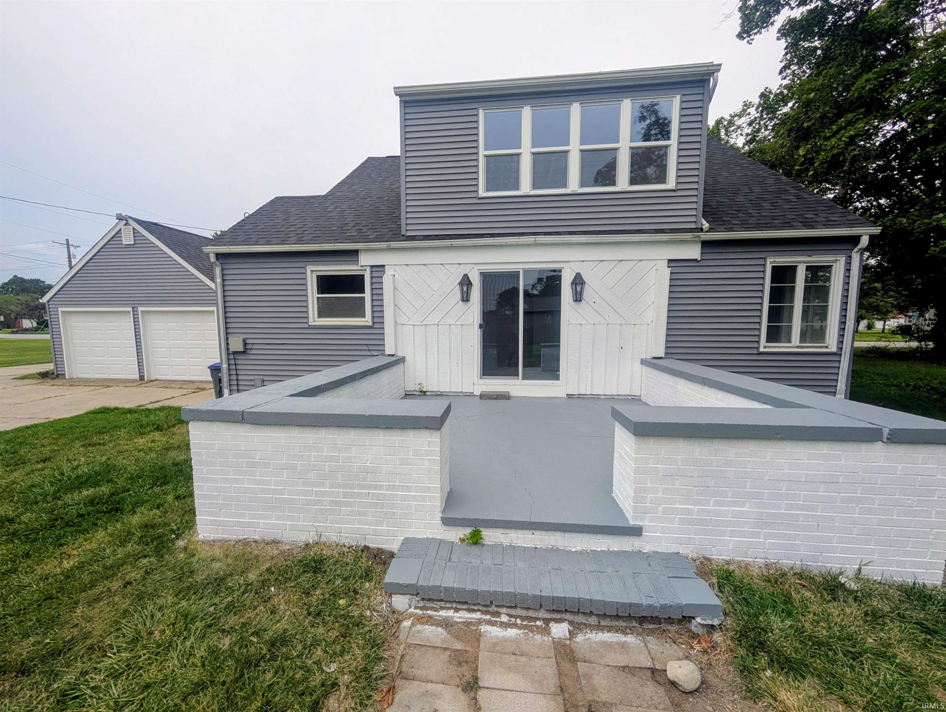 711 W Lusher Avenue Elkhart IN 46516