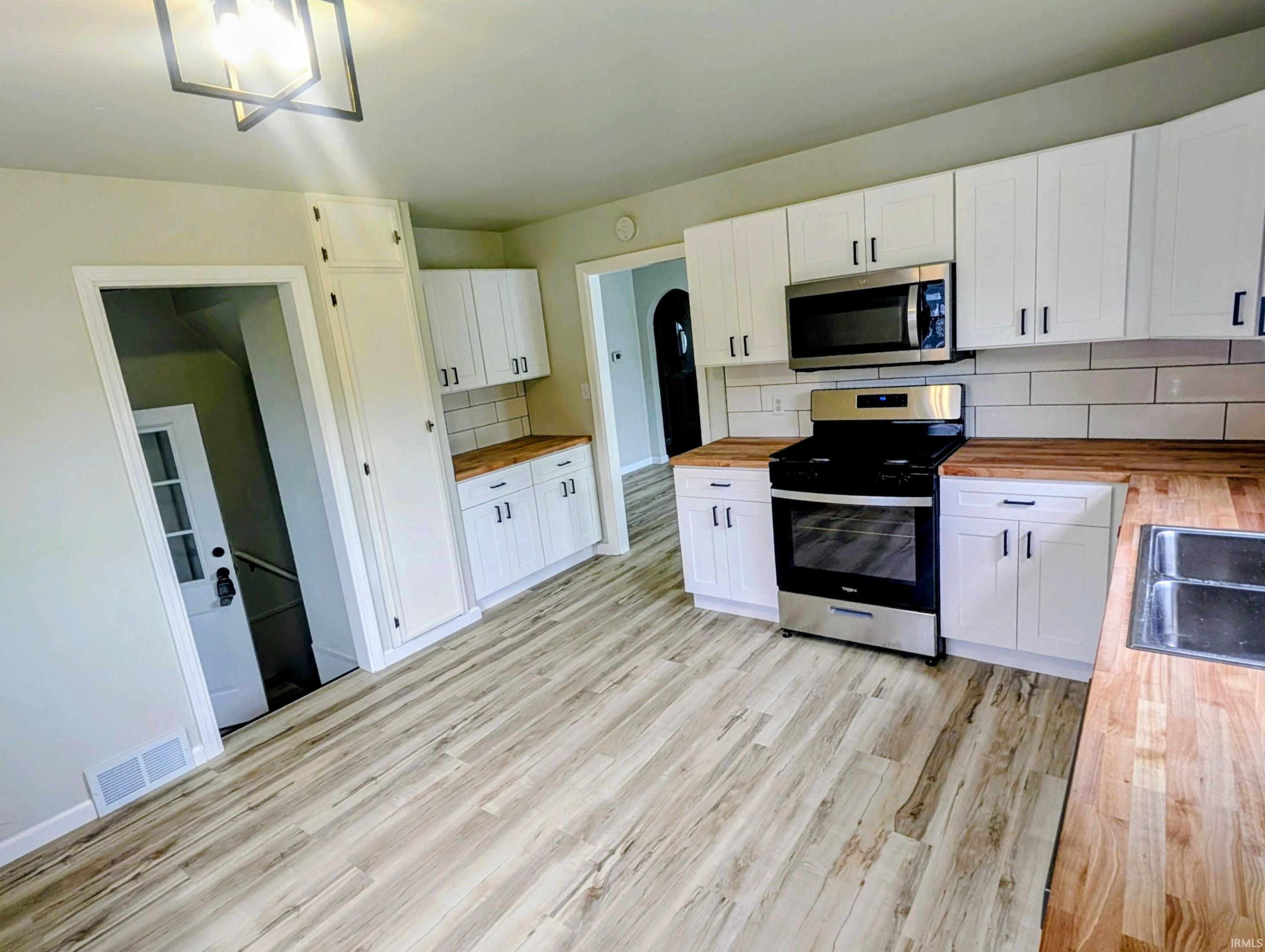 711 W Lusher Avenue Elkhart IN 46516