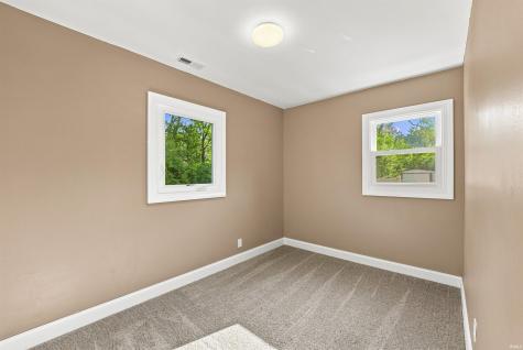 2101 Shadybrook Drive Fort Wayne IN 46803