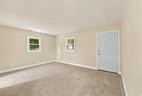 2101 Shadybrook Drive Fort Wayne IN 46803