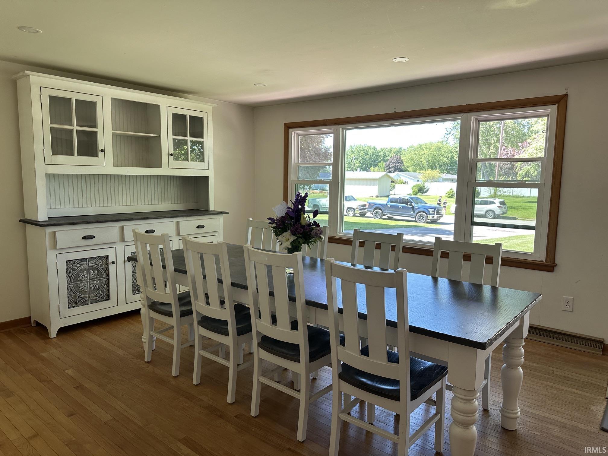 937 W 8th Street Rochester IN 46975