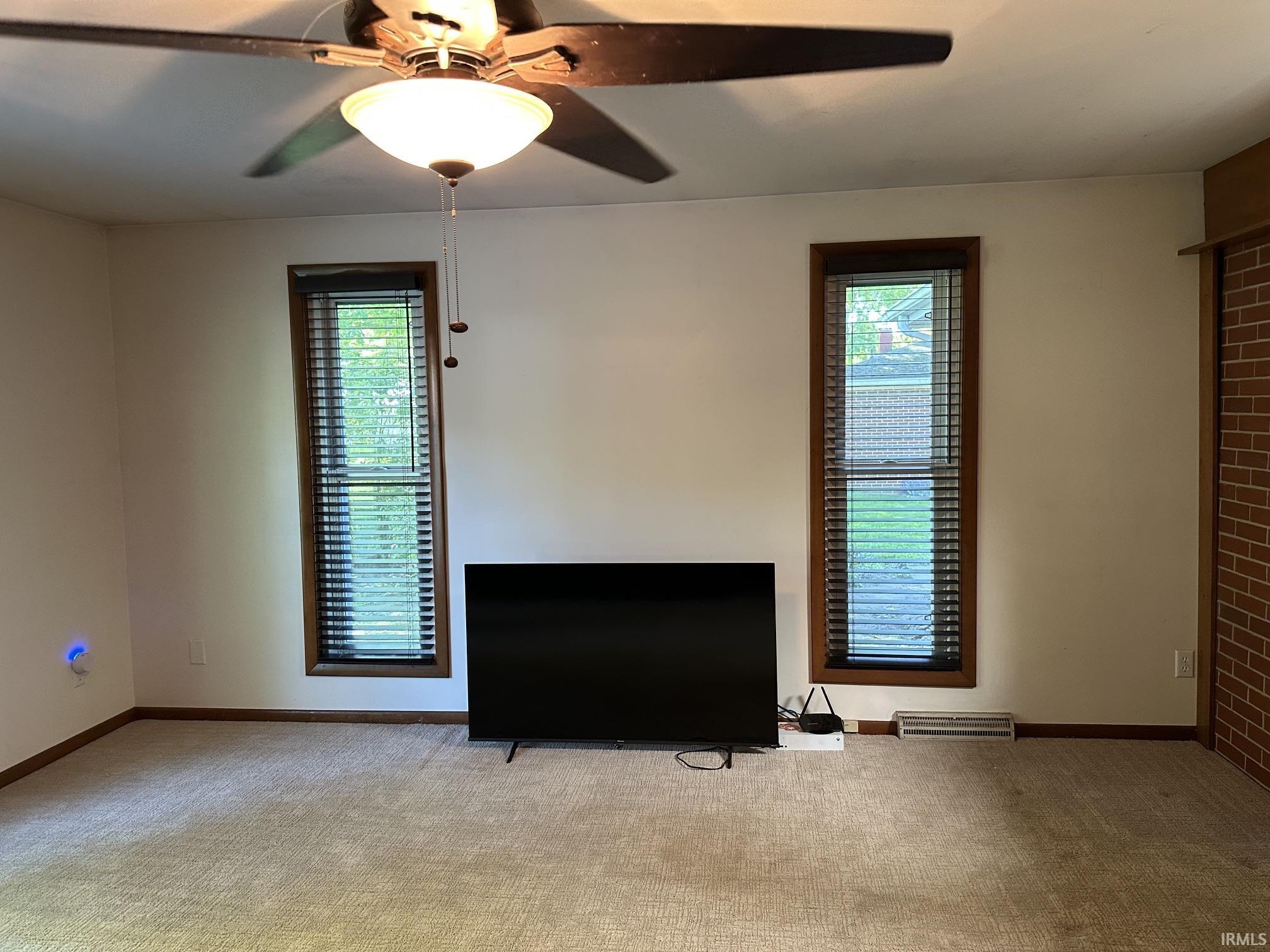937 W 8th Street Rochester IN 46975