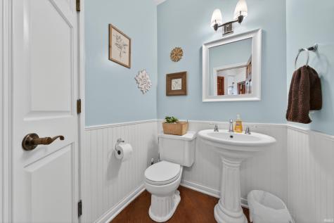 2131 W Lantern Lane Marion IN 46952