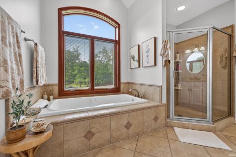 2131 W Lantern Lane Marion IN 46952