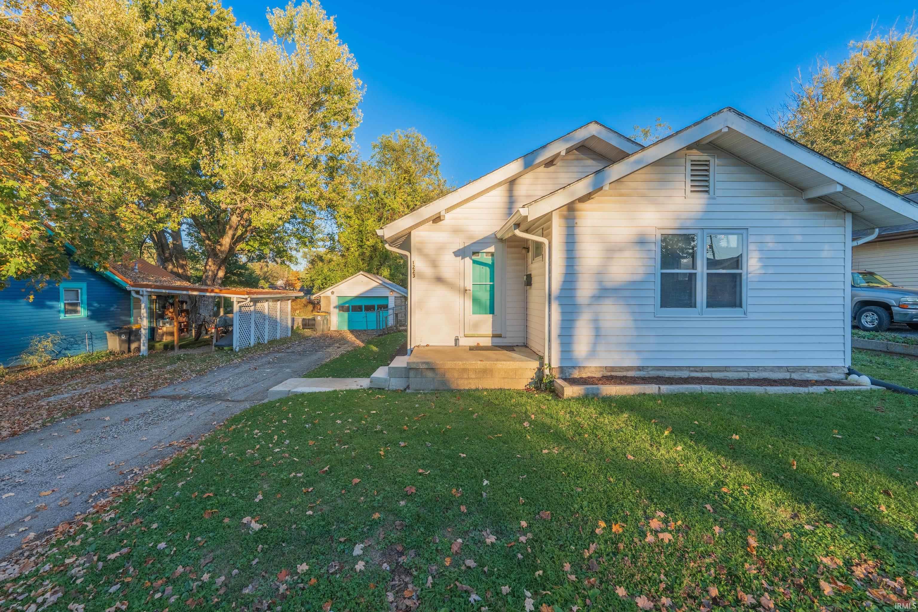 1223 S Fess Avenue Bloomington IN 47401